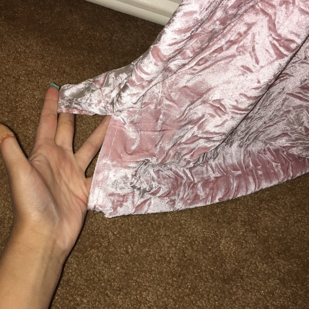 Pink velvet top - Picture 3 of 3